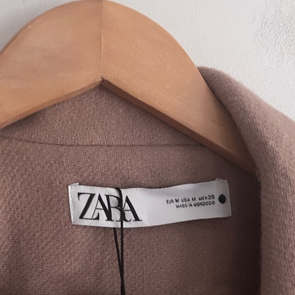 Elegant Tan Women's Coat - Picture 11 of 11